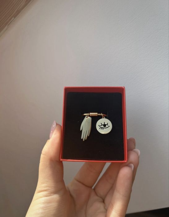 Nowy charms kopi