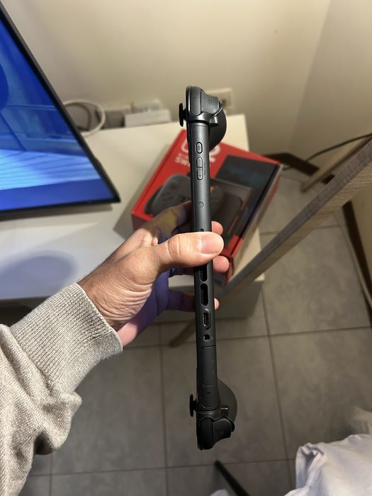 Nintendo Switch 2 – COMO NOVA | Com caixa e acessórios