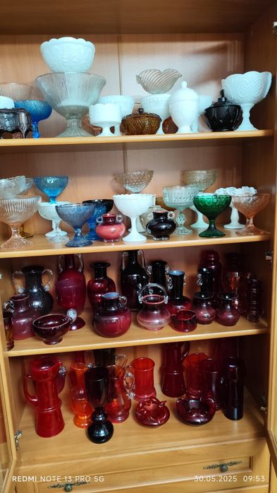 Szkło Kolorowe PRL-u Wazony Patery Owocarki Kryształy