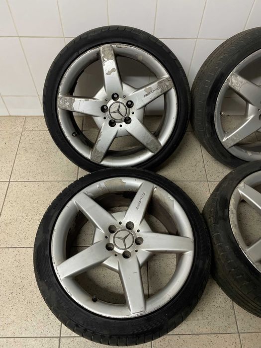 Jantes Mercedes W203 AMG R18 com pneus