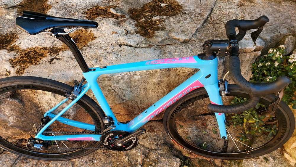 Berria Belador di2 UCI  t52