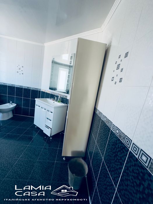 Продаж 2 поверхового будинку Новоселиця