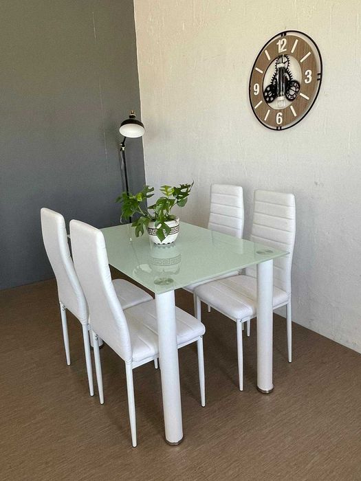 Mesa con 4 sillas Novo Levamos a sua casa Envio gratis