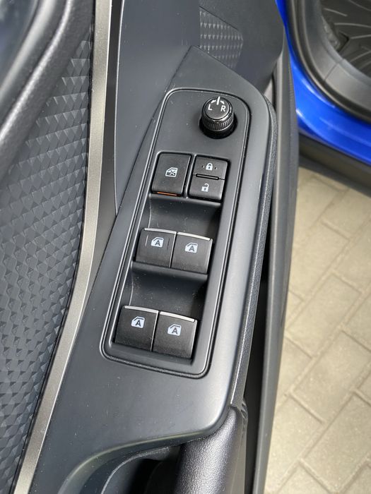 Toyota C-HR 2018 року