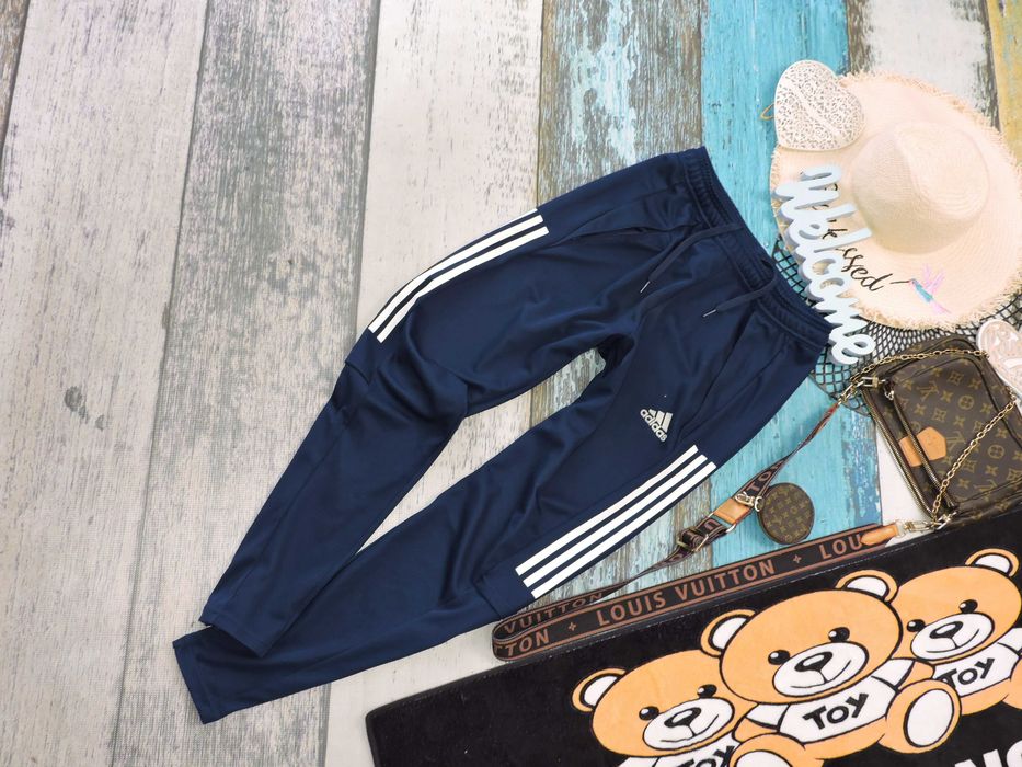 Adidas Oryginalne spodnie dresy logo zamki S