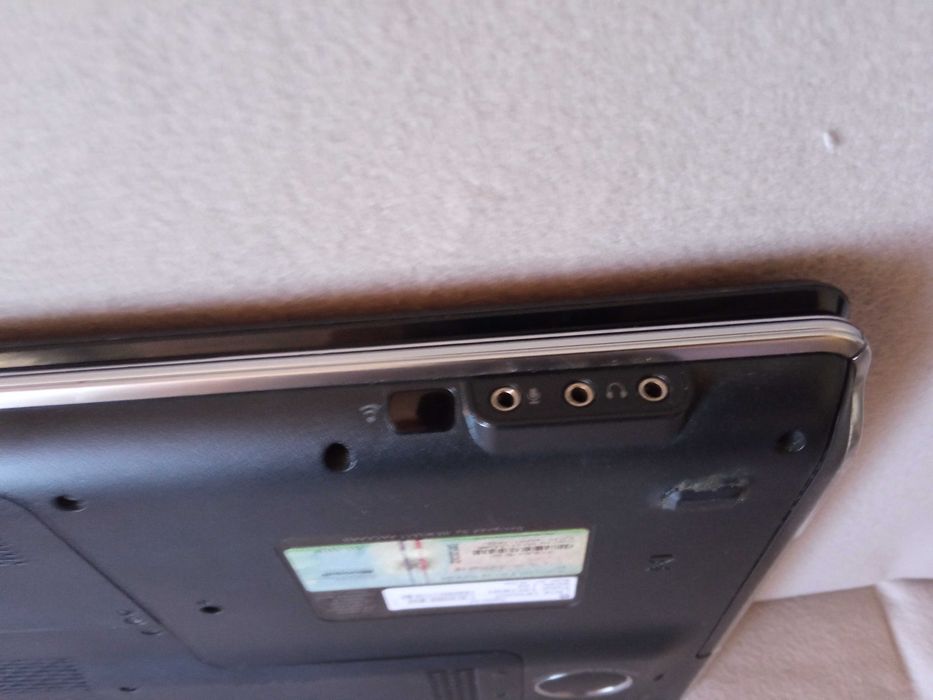 Laptop HP Pavilion dv7-3010ew VJ231EA, sprawny.
