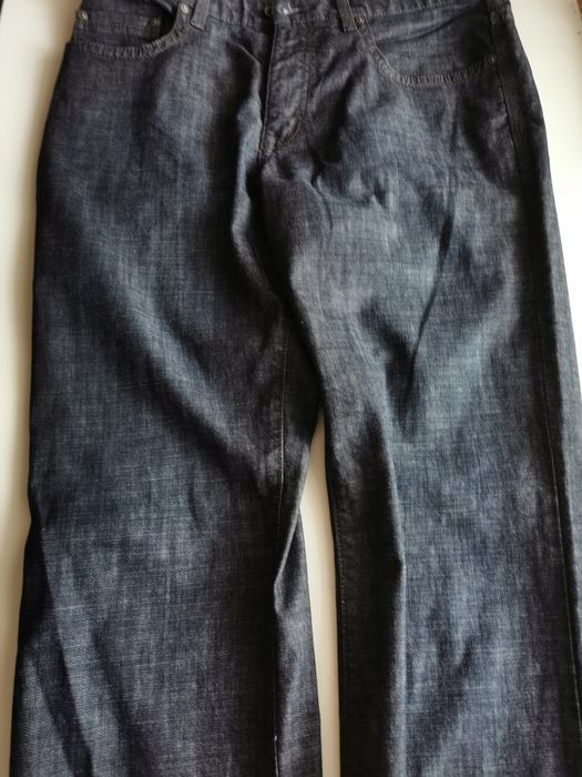 Spodnie jeansy drogiej firmy excluzywnych    Rozmiary
