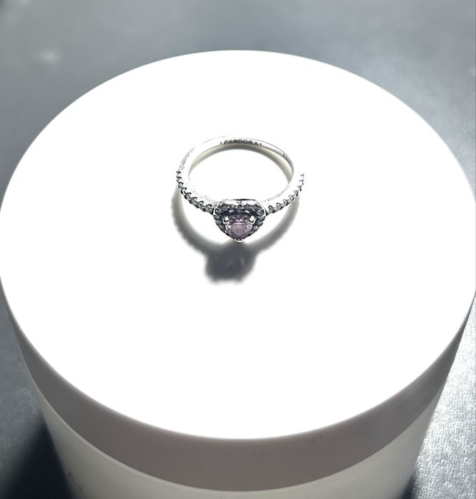 Кольцо Pandora (с розовым камнем)