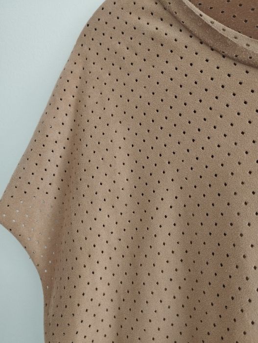 Blusa Tamanho M material pele pessego