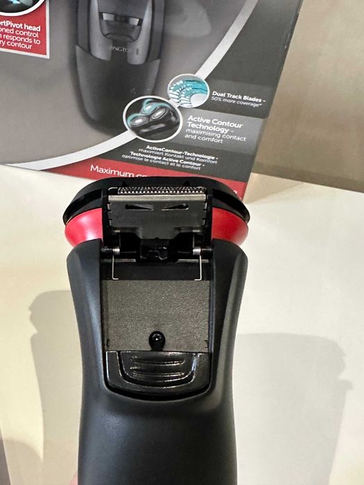 Електробритва чоловіча Remington PR1330