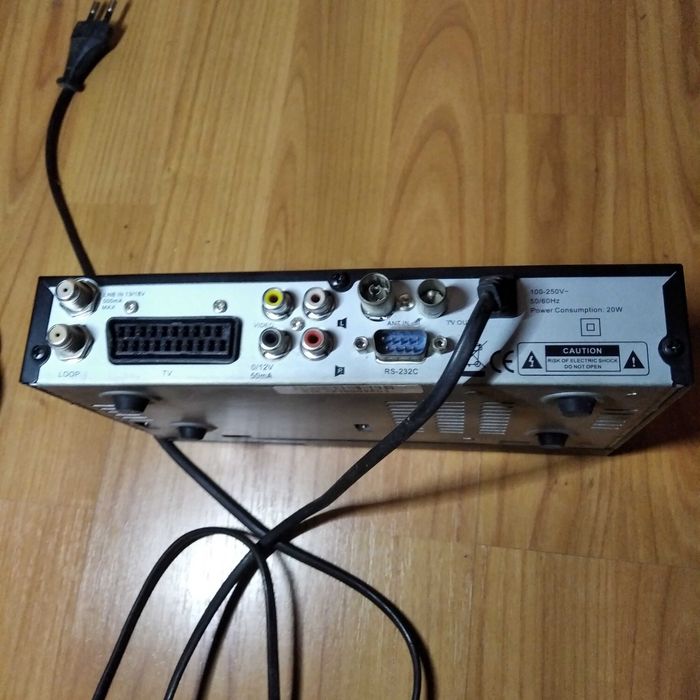 Тюнер Eurosky es4100