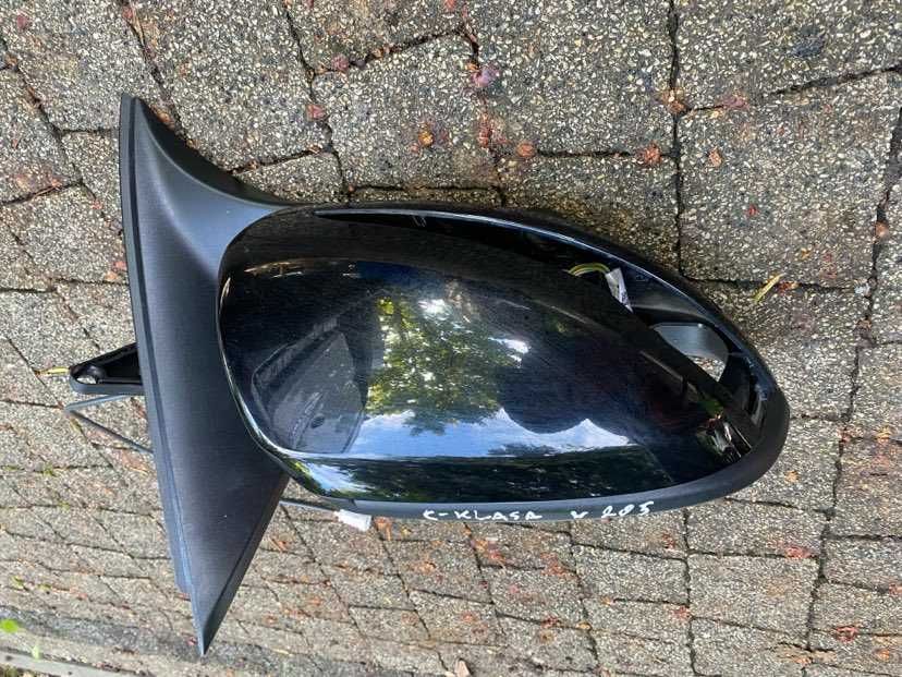 Mercedes C-Klasa W205 Lusterko Prawe 16pin + Kamera  Europa