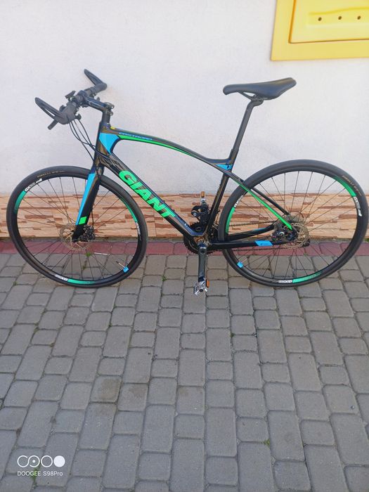 Giant fastroad Advanced 2,karbon,hydraulika, M/L