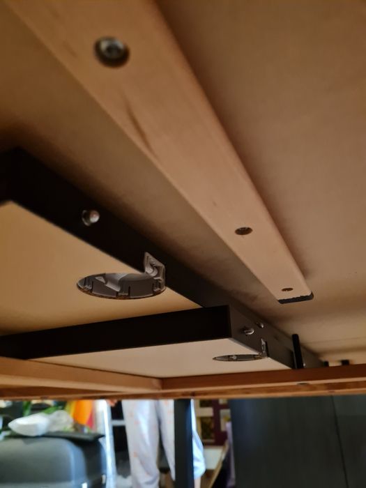 Mesa de jantar extensível Ikea