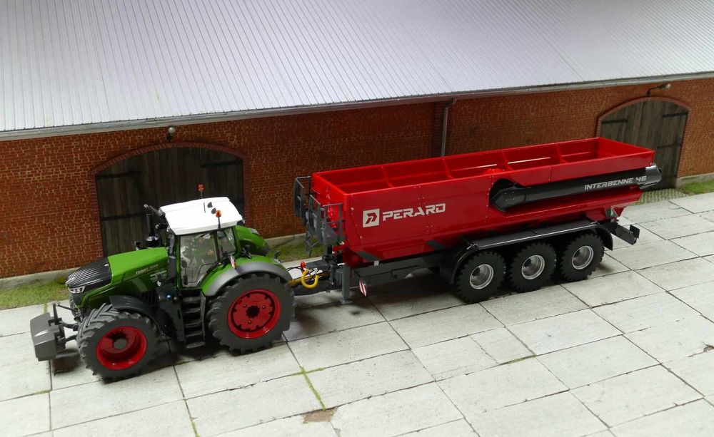 Model Perard Interbenne 46 Universal Hobbies.