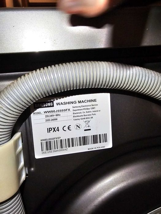 Máquina lavar roupa SAMSUNG. pouco uso, capacidade de 8kg