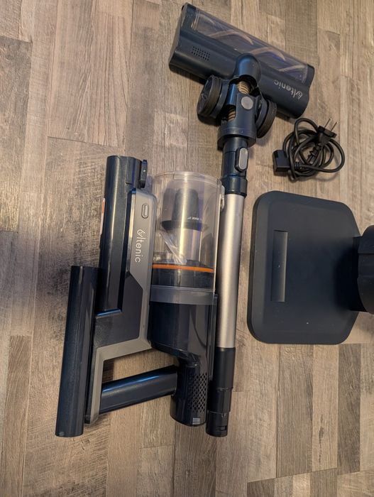 Odkurzacz Ultenic FS1 z samoopróżnianiem .