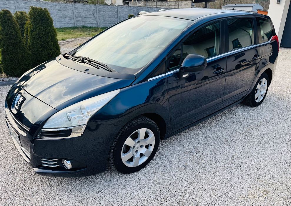 Peugeot 5008 Peugeot 5008. 2010 rok. 1.6 B 156 km