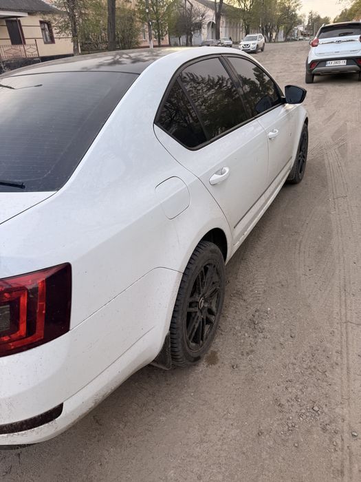 Продам срочно авто
