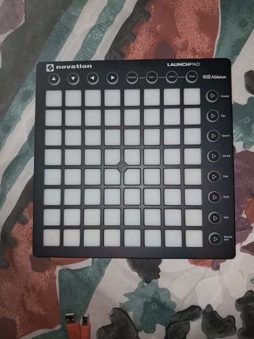 Launchpad MK2 + Software Incluído