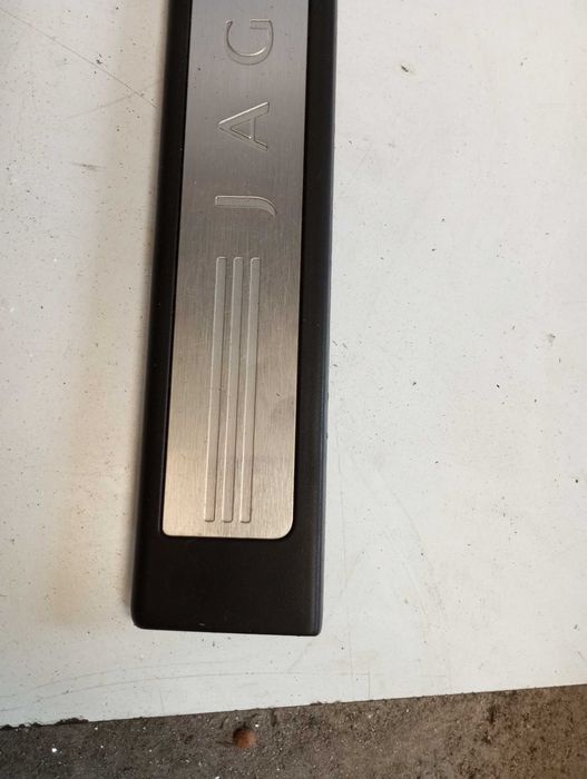 Soleiras Jaguar XF250
