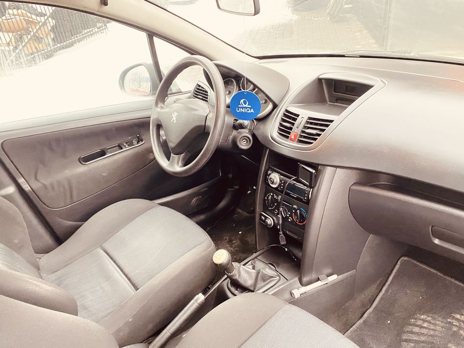 sprzedam  peugeota 207 rok 2008 poj 1,4 8v +GAZ
