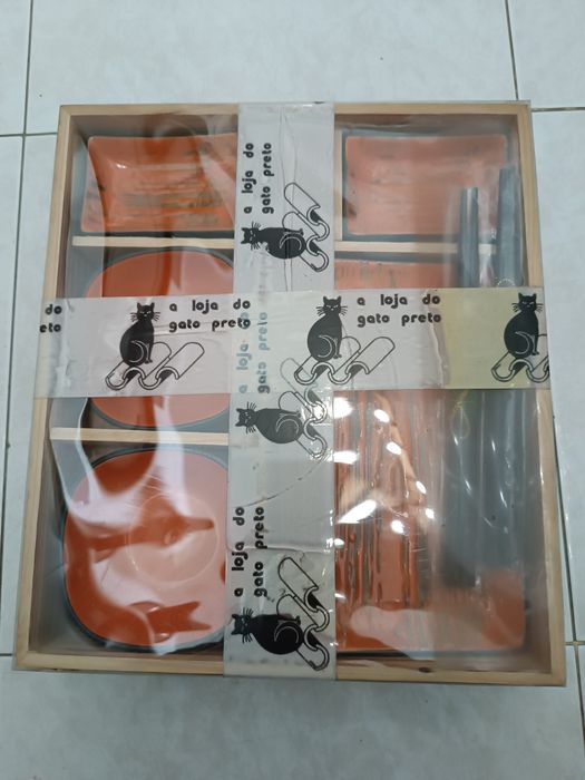 Vendo kit de sushi - gato preto