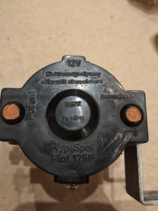 Elektromagnetyczny odłącznik akumulatora rozrusznik Fiat 126p
