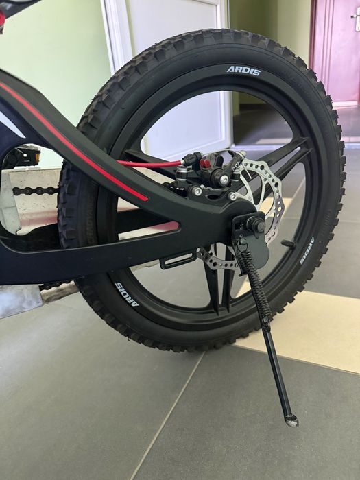 Дитячий велосипед