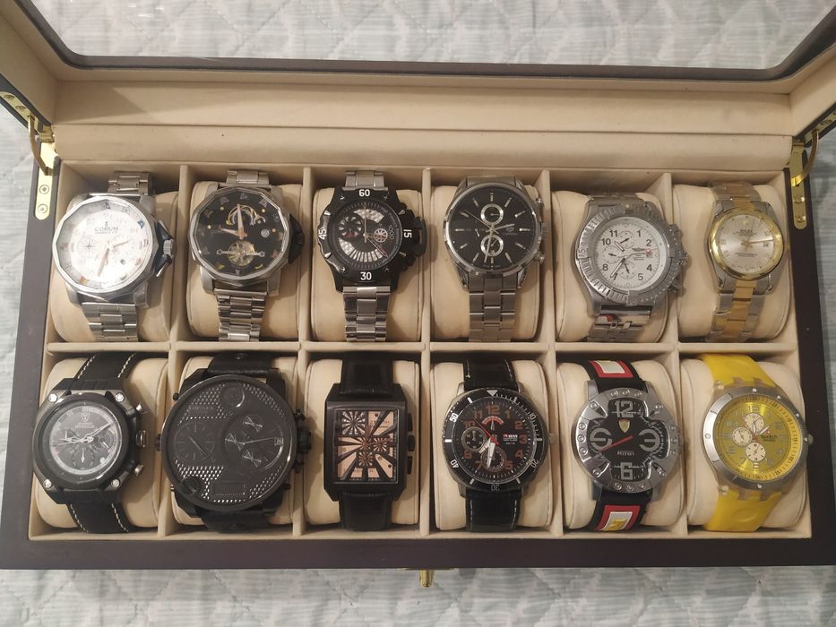 Conjunto de 12 Relógios - Oportunidade!!