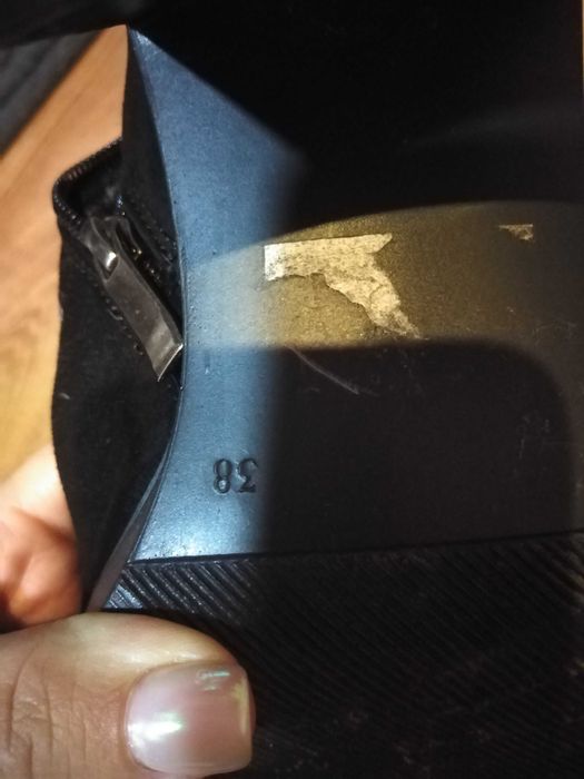 Стильні зимні сапоги