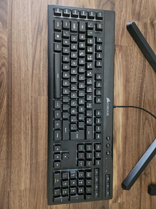 Teclado Corsair Gaming K55 RGB Layout PT