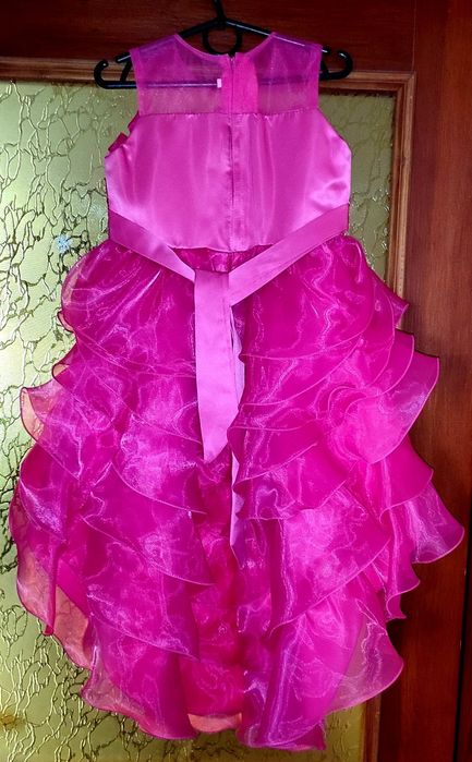 Сукня святкова,пишна для принцеси,плаття  "Барбі" - 120 р.