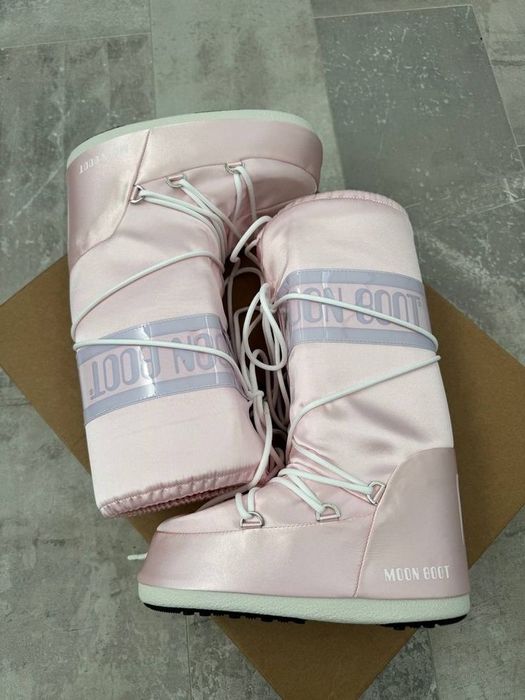 Moon Boot 2026 високі луноходы місяцеходи тренд сапожки унти угги