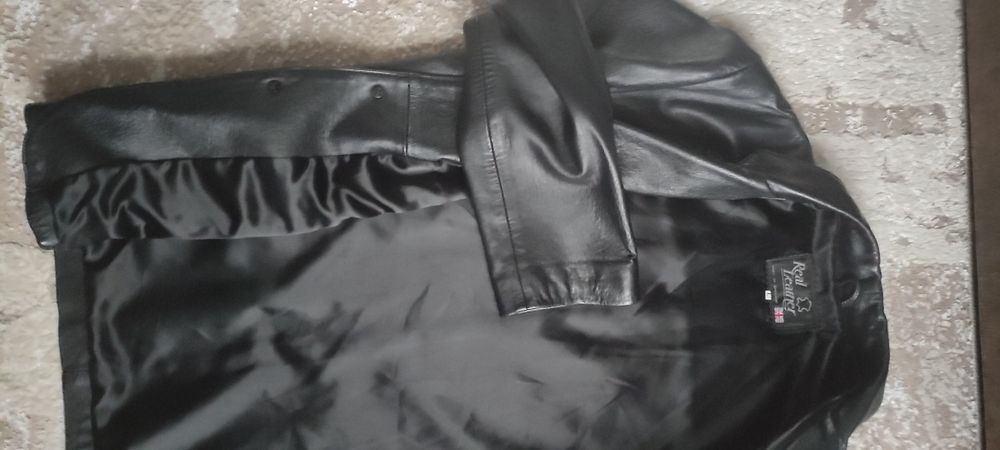 Шкіряний піджак- куртка