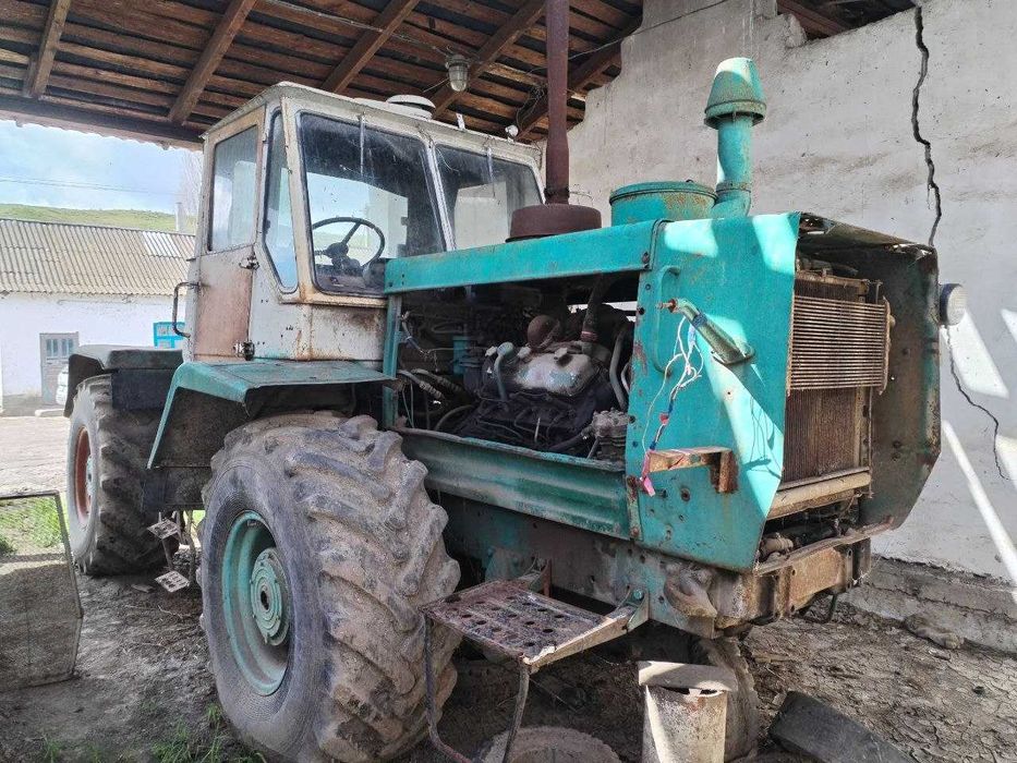 Трактор колесный Т-150