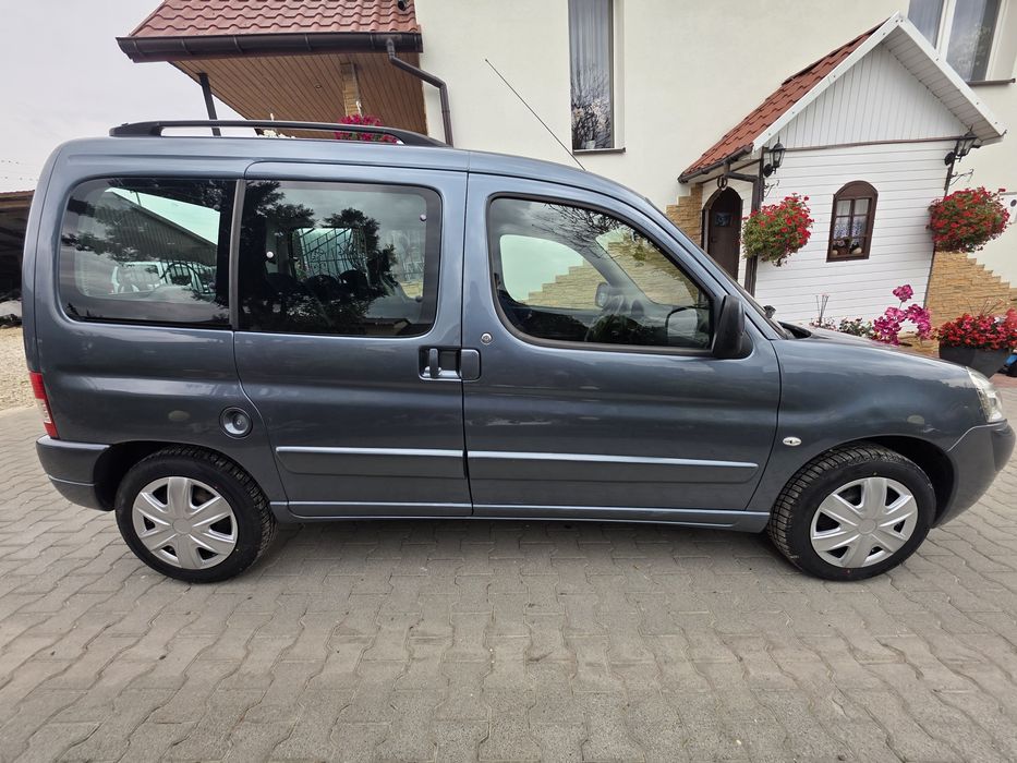 Citroen Berlingo 1.6hdi 90km Bez Korozji Nowe Opony