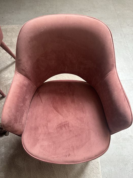 Cadeiras para mesa de jantar da Area. No total sao 8 cadeiras.