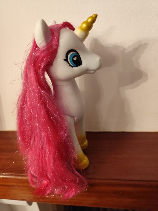 Unicórnio para satisfazer as crianças