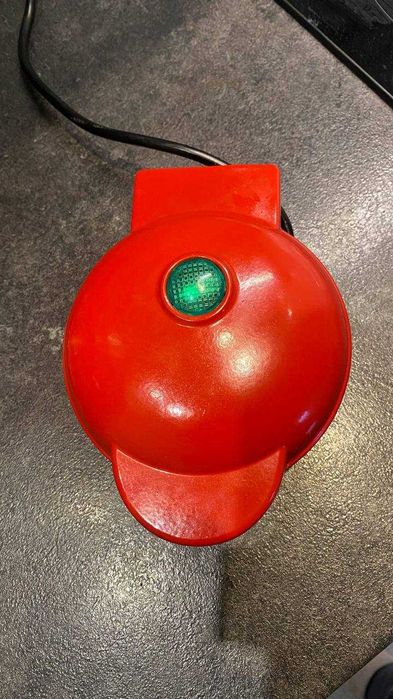 Mała okrągła gofrownica