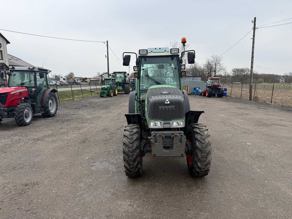 Fendt 210F Vario-sadowniczy-2016 rok 208  209