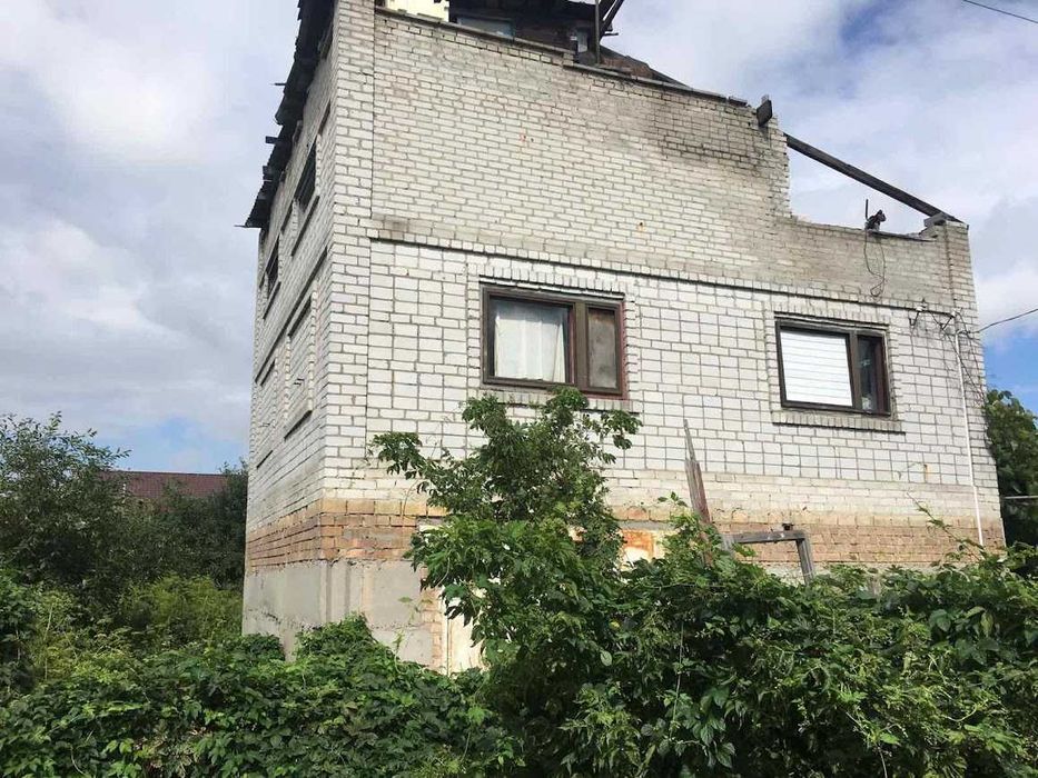 Броварський район с.Заворичі продам 6 сот+будинок.