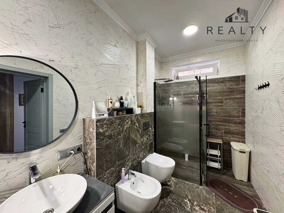 Новий будинок в Хортицькому районі. Ремонт 2024року (22-350-285)