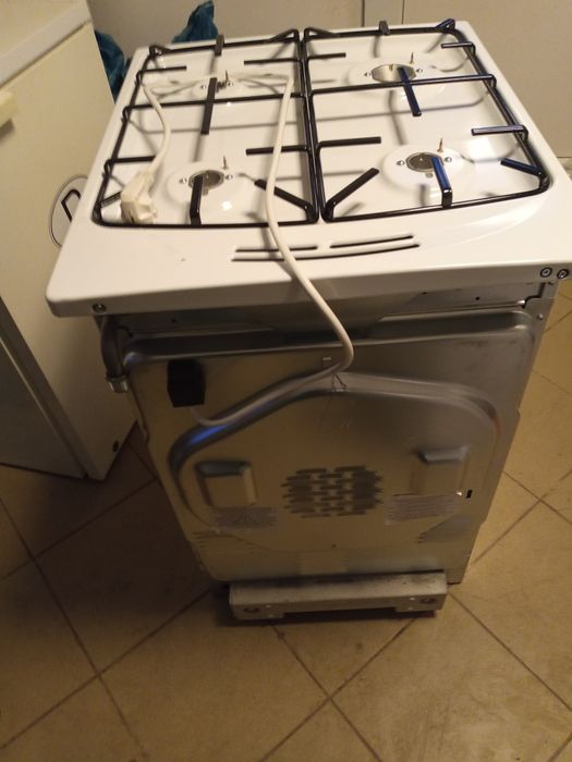 Kuchnia gazowo-elektryczna Amica. Outlet. Różne kuchenki.