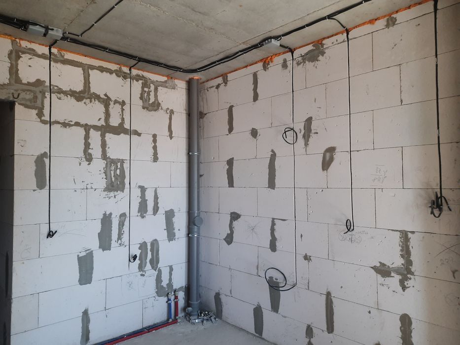 Электромонтаж Услуги электрика Штробление без пыли