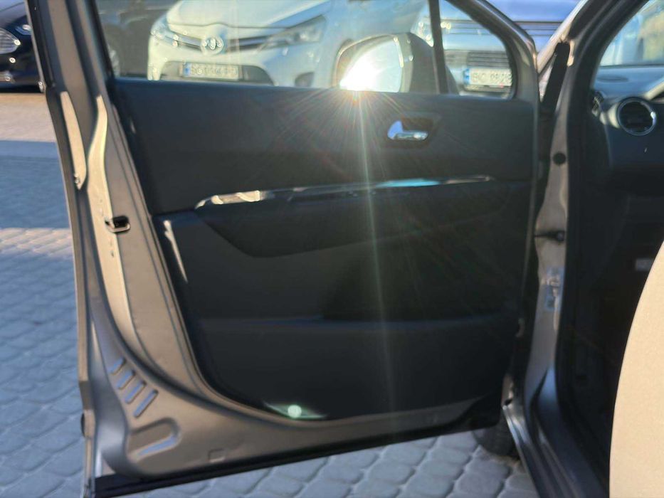 Продам Peugeot 5008 2010р. #79120