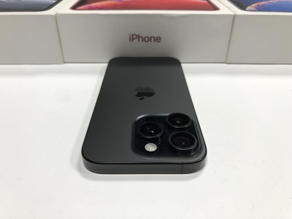 Айфон / iPhone 16 Pro 128GB (Black Titanium) Bypass