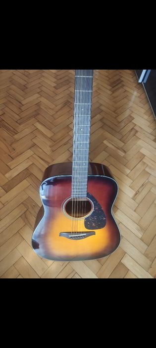 Gitara akustyczna Yamaha 700S + Pokrowiec