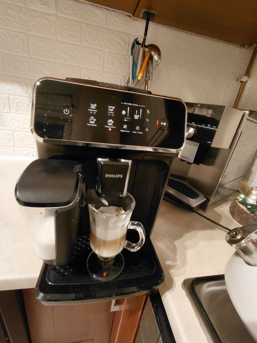 Ekspres philips Latte Go 2300