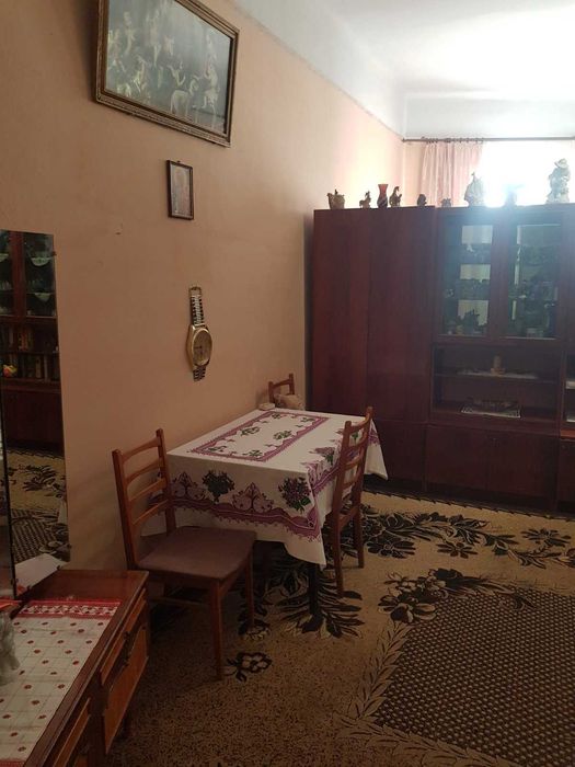 1 кімнатна квартира (центр) м. Кам'янка-Бузька